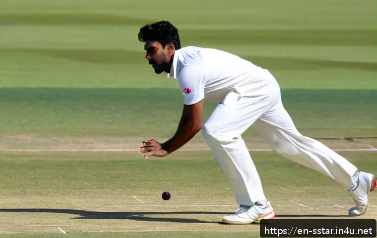 브렛 리의 스피드 볼 비결 - A dynamic action shot of a professional fast bowler in mid-run-up on a bright cricket field, showcas...